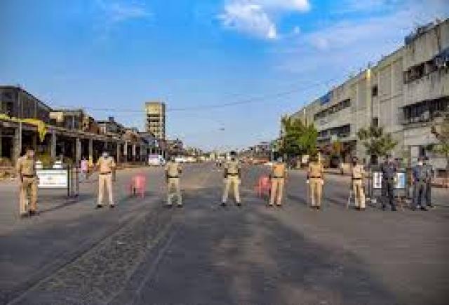 ಲಾಕ್‌ಡೌನ್ ವಿಸ್ತರಣೆ:  ಪ್ರಧಾನಿ ಜೊತೆ ಚರ್ಚಿಸಿ ಮುಂದಿನ ತೀರ್ಮಾನಕೈಗೊಳ್ಳಲು ಸಚಿವ ಸಂಪುಟ ನಿರ್ಧಾರ